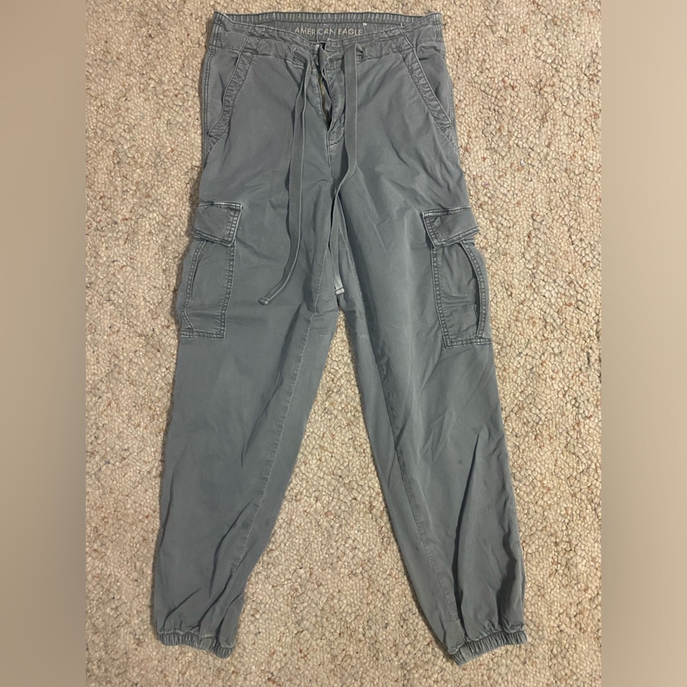 American Eagle cargo pants